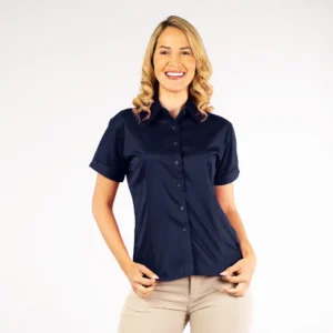 camisa corporativa bordada