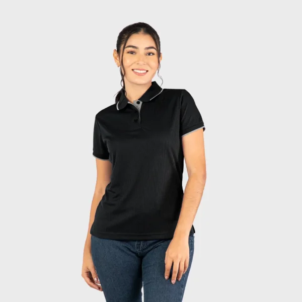 camiseta tipo polo ligera