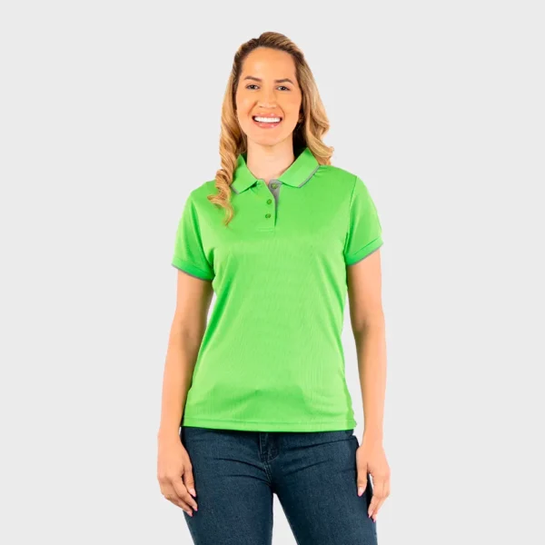 camiseta tipo polo ligera