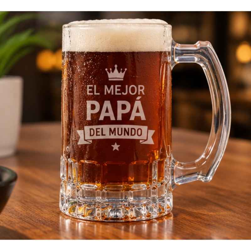 Jarra de cerveza transparente
